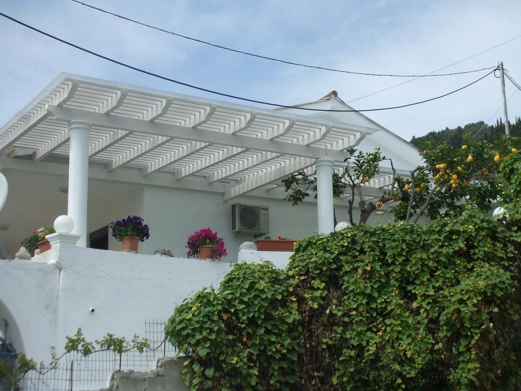 Agathi Beach House Agios Gordios  Exteriör bild
