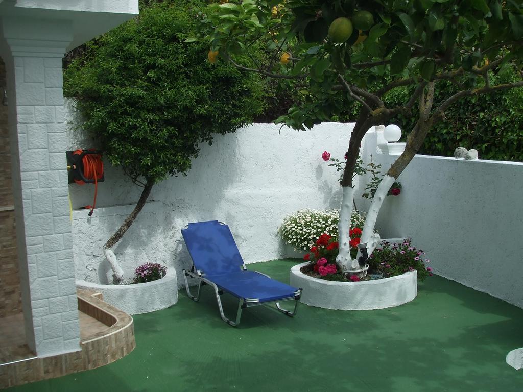 Agathi Beach House Agios Gordios  Exteriör bild